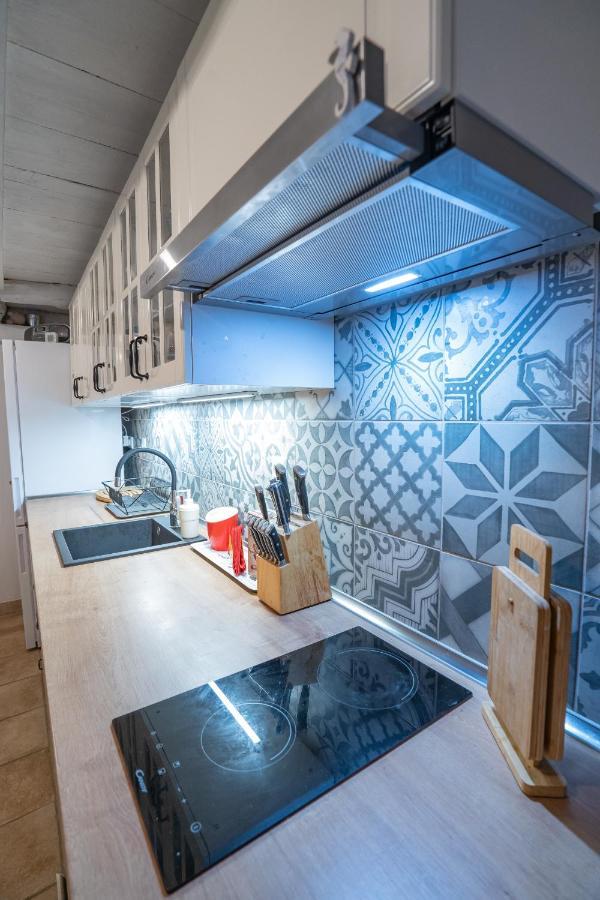 Holiday House Nova Стара Башка Екстер'єр фото