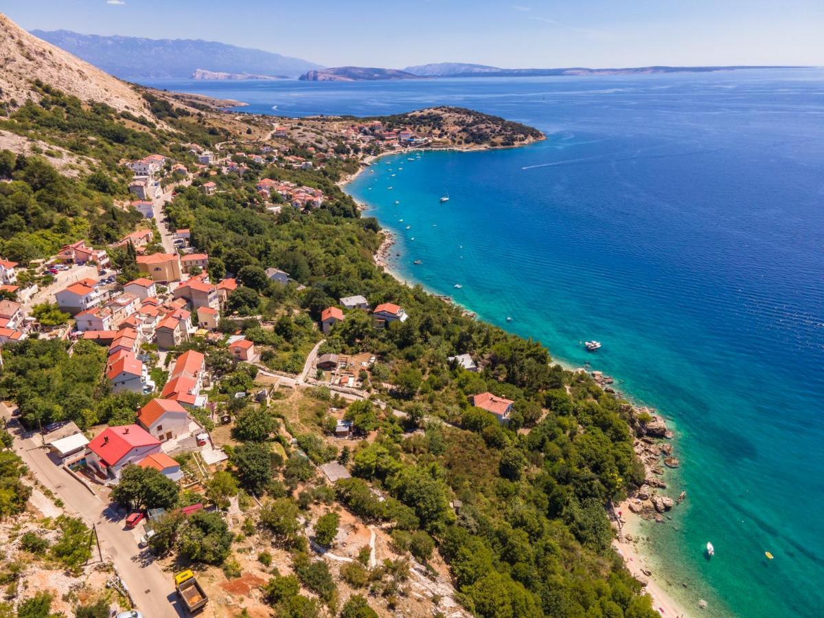 Holiday House Nova Стара Башка Екстер'єр фото